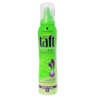 Taft  3  Volumen Extra Stark Pianka 150ml